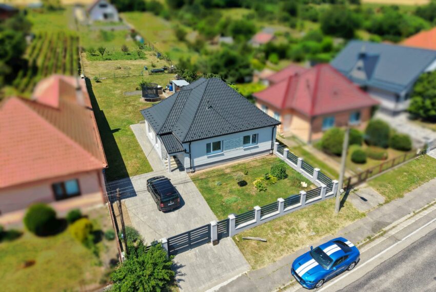 005_DJI_20260602115953_0444_D_retus