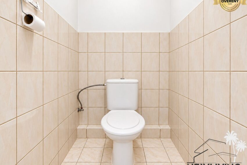 wc.jpeg
